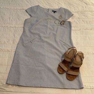 Cap-sleeve Seersucker Dress | Size 18